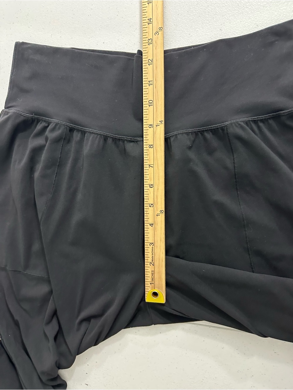 Athleta Sz Large Cruise Jogger in Powervita Black High Waist Pockets Womens - Picture 10 of 12